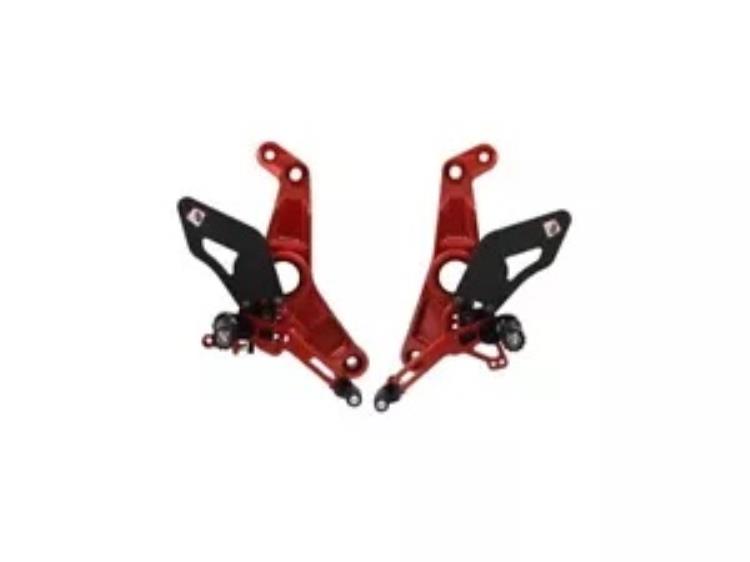 調節可能なリアセット レッドレッド Ducabike Ducati Monster 1200 S 2014 - 2021用 Adjustable Rearset Red-red Ducabike For Ducati Monster 1200 S 2014 - 2021 【並行輸入品】 201,300円