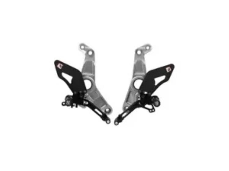 調節可能なリアセット シルバーブラック Ducabike Ducati Monster 1200 S 2014 - 2021 Adjustable Rearset Silver-black Ducabike For Ducati Monster 1200 S 2014 - 2021 【並行輸入品】