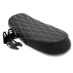 ブラックヴィンテージカフェレーサーブラットダイヤモンドフラットシートスズキ GS550 GT125 380 T250 Black Vintage Cafe Racer Brat Diamond Flat Seat For Suzuki GS550 GT125 380 T250 【並行輸入品】