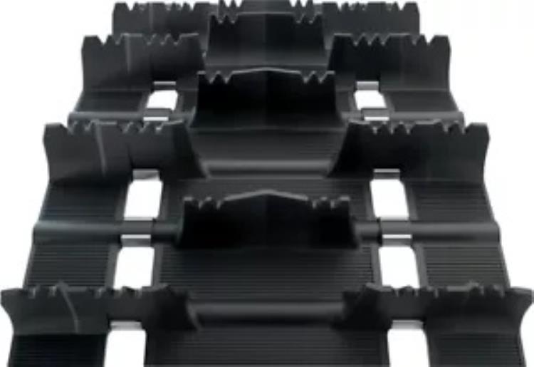 Camso チャレンジャー マウンテン トラック 151 x 15、2 インチ ラグ付き Camso Challenger Mountain Track 151 x 15 with 2\