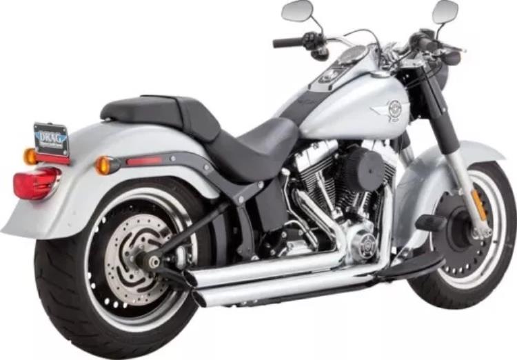 バンス&ハインズ PCX ビッグショット スタッガード 2-into-2 フルエキゾースト システム クローム #17339 Vance & Hines PCX Big Shots Staggered 2-into-2 Full Exhaust System Chrome #17339 【並行輸入品】