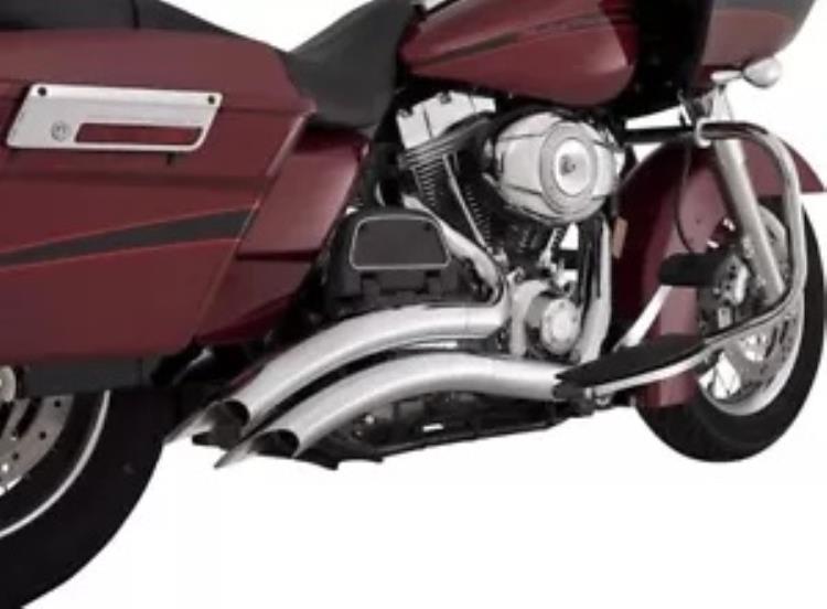 バンス&ハインズ PCX ビッグラジアス 2-into-2 フルエキゾーストシステム クローム #26342 Vance & Hines PCX Big Radius 2-into-2 Full Exhaust System Chrome #26342 【並行輸入品】