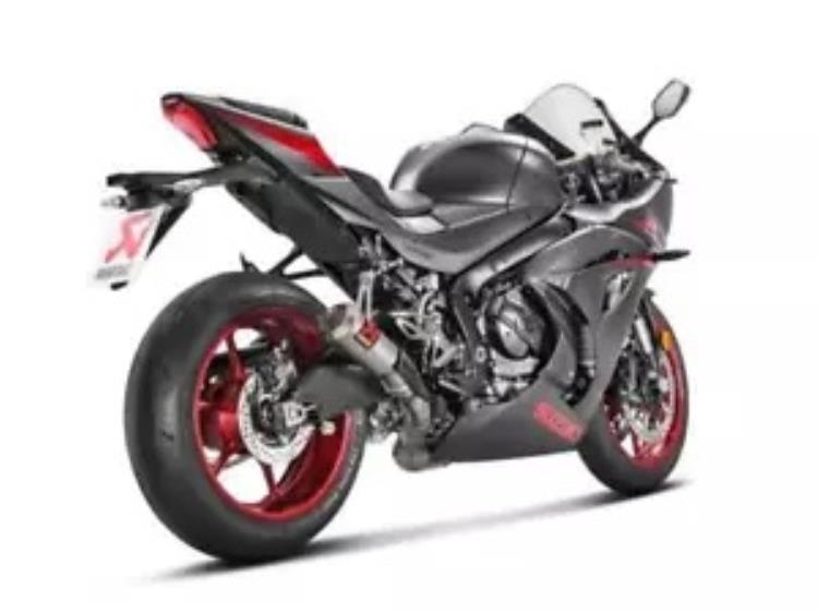 アクラポビッチ スリップオンマフラー チタン スズキ GSX-R1000R/GSX-R1000/GSX-R1000X用 Akrapovic Slip-On Muffler Titanium for Suzuki GSX-R1000R/GSX-R1000/GSX-R1000X 【並行輸入品】|カスタムパーツ WORLD倉庫