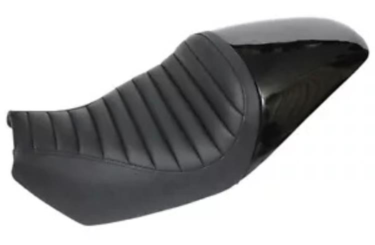 Saddlemen フルフェンダー ブラック ソロシート '15-20 XG500/750 ストリート用 (815-25-101) Saddlemen Full Fender Black Solo Seat for '15-20 XG500/750 Street (815-25-101) 【並行輸入品】｜カスタムパーツ WORLD倉庫