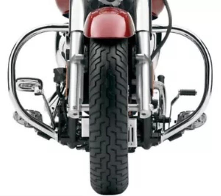 コブラ クローム フリーウェイ バー/ケース ガード (01-1115) Cobra Chrome Freeway Bar/Case Guard (01-1115) 【並行輸入品】 73,205円