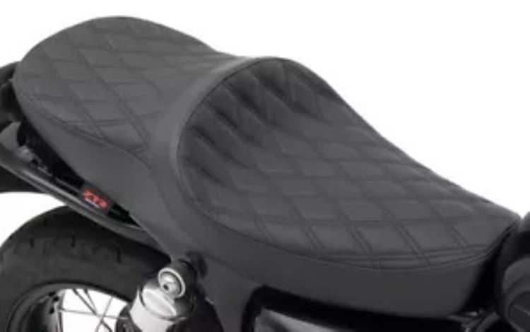 Z1R Low TR ブラックビニールシート (0810-2228) Z1R Low TR Black Vinyl Seat (0810-2228) 【並行輸入品】