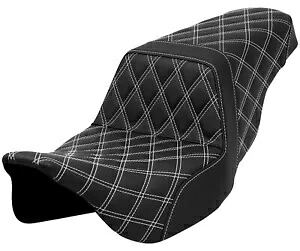 Saddlemen ステップアップ ブラック シート フルホワイト格子ステッチ (A808-07B-175WHI) Saddlemen Step-Up Black Seat w/Full White Lattice Stitching (A808-07B-175WHI) 【並行輸入品】