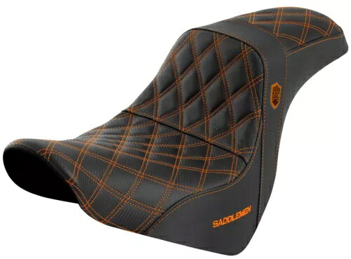 Saddlemen SDC プロ シリーズ ブラック グリッパー シート オレンジ格子ステッチ (SC81829ORA) Saddlemen SDC Pro Series Black Gripper Seat w/Orange Lattice Stitch (SC81829ORA) 【並行輸入品】｜カスタムパーツ WORLD倉庫