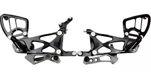 Driven TT ブラック アルミニウム リアセット (DRP-737) Driven TT Black Aluminum Rearsets (DRP-737) 【並行輸入品】