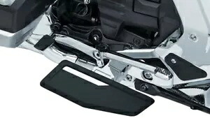 Kuryakyn クロム オムニ ドライバー フロアボード (6752) Kuryakyn Chrome Omni Driver Floorboards (6752) 【並行輸入品】