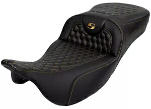 Saddlemen 拡張リーチ ロードソファ ブラック シート - ゴールド ハニカム (A808-07B-190GOL) Saddlemen Extended Reach Roadsofa Black Seat - Gold Honeycomb (A808-07B-190GOL) 【並行輸入品】
