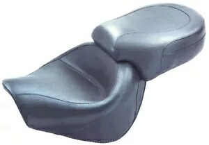 マスタング 2 ピース ワイド ツーリング シート ヴィンテージ (75907) Mustang 2-Piece Wide Touring Seat Vintage (75907) 【並行輸入品】|カスタムパーツ WORLD倉庫