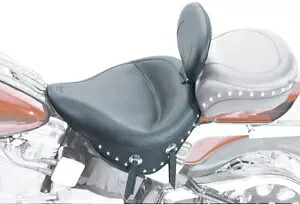 マスタング ワイド スタッズ ソロ シート 運転席バックレスト付き (79439) Mustang Wide Studded Solo Seat w/Driver Backrest (79439) 【並行輸入品】|カスタムパーツ WORLD倉庫