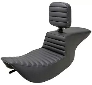 Saddlemen ステップアップ タックアンドロール ブラック シート 運転席バックレスト付き (897-06-191BR) Saddlemen Step-Up Tuck-n-Roll Black Seat w/Driver Backrest (897-06-191BR) 【並行輸入品】