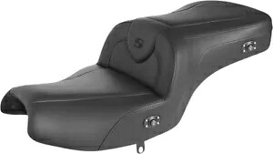 サドルメン ヒーテッド ロードソファ ブラック シート '20-23 チャレンジャー/パシュート (I20-06-187HCT) Saddlemen Heated RoadSofa Black Seat '20-23 Challenger/Pursuit (I20-06-187HCT) 【並行輸入品】|カスタムパーツ WORLD倉庫
