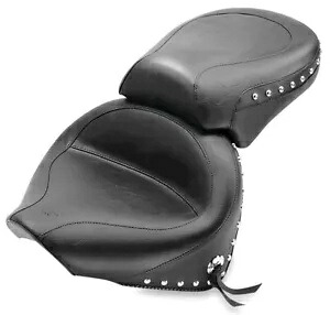 マスタング 2 ピース ワイド スタッズ ブラック ツーリング シート (75910) Mustang 2-Piece Wide Studded Black Touring Seat (75910) 【並行輸入品】
