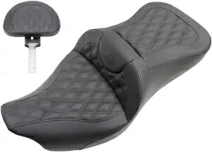サドルメン ロードソファ 格子ステッチ ブラックシート 運転席背もたれ付き (808-07B-182BR) Saddlemen Roadsofa Lattice Stitch Black Seat w/Driver Backrest (808-07B-182BR) 【並行輸入品】
