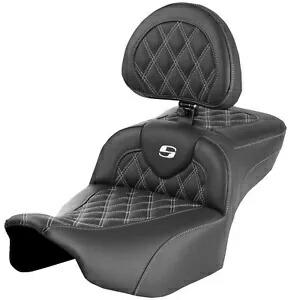 Saddlemen エクステンデッドリーチ ロードソファ ホワイト ステッチ シート 背もたれ付き (823-07-184B6) Saddlemen Extended Reach Roadsofa White Stitch Seat w/Backrest (823-07-184B6) 【並行輸入品】