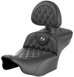 Saddlemen エクステンデッドリーチ ロードソファ シルバー ステッチ シート バックレスト付き (823-07-184B5) Saddlemen Extended Reach Roadsofa Silver Stitch Seat w/Backrest (823-07-184B5) 【並行輸入品】