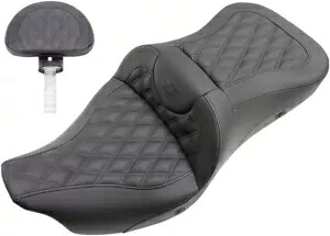 Saddlemen ヒーテッド ロードソファ 格子 ブラック シート 運転席背もたれ付き (808-07B-182TBRH) Saddlemen Heated Roadsofa Lattice Black Seat w/Driver Backrest (808-07B-182TBRH) 【並行輸入品】