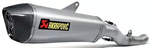 アクラポビッチ チタン オーバル スラッシュカット スリップオン マフラー (S-K14SO5-HZAAT) Akrapovic Titanium Oval Slash-Cut Slip-On Muffler (S-K14SO5-HZAAT) 【並行輸入品】