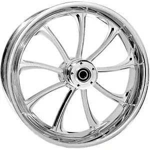 RC Components Revolt 18インチx5.5インチ クローム アルミニウム リア ホイール ABS付き (18550-9210A-124) RC Components Revolt 18\