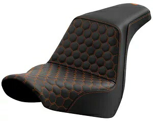 Saddlemen ステップアップ ブラック シート - オレンジ HC ハニカム ステッチ (A818-29-177ORA) Saddlemen Step-Up Black Seat - Orange HC Honeycomb Stitch (A818-29-177ORA) 【並行輸入品】