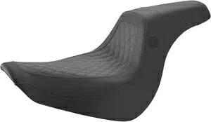 サドルメン スピード マーチャント プロ シリーズ ブラック シート (SM81829DB) Saddlemen Speed Merchant Pro Series Black Seat (SM81829DB) 【並行輸入品】