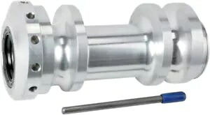 ローンスターレーシング ビレットスーパーツインアクスルキャリア ヤマハ ラプター 700R 2006-2012用 Lone Star Racing Billet Super Twin Axle Carrier for Yamaha Raptor 700R 2006-2012 【並行輸入品】｜カスタムパーツ WORLD倉庫