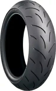 ブリヂストン BT-015 Battlax E Sport ツアータイヤ 180/55ZR17 73W リアラジアル Bridgestone BT-015 Battlax E Sport Tour Tire 180/55ZR17 73W Rear Radial 【並行輸入品】