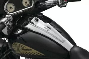 Kuryakyn Signature シリーズ Vantage ダッシュ コンソール by John Shope Chrome #5626 インディアン Kuryakyn Signature Series Vantage Dash Console by John Shope Chrome #5626 Indian 【並行輸入品】