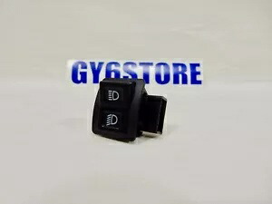 一部の 50cc および 150cc GY6 スクーター用ヘッドライト調光スイッチ *小型バージョン* HEADLIGHT DIMMER SWITCH *SMALL VERSION* FOR SOME 50cc & 150cc GY6 SCOOTERS 【並行輸入品】