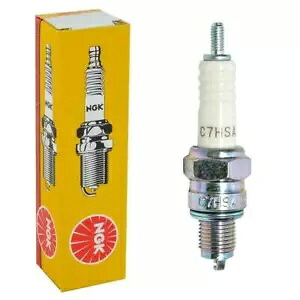 NGK C7HSA スパークプラグ GY6 150cc または QMB139 50cc モーター付きスクーター用 NGK C7HSA SPARK PLUG FOR SCOOTER WITH GY6 150cc OR QMB139 50cc MOTORS 【並行輸入品】