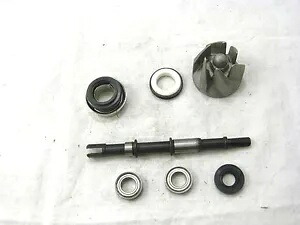 スクーター用ウォーターポンプセット 250cc 水冷モーター CF MOTO、臨海、JONWAY WATER PUMP SET FOR SCOOTERS 250cc LIQUID COOLED MOTORS CF MOTO, LINHAI, JONWAY 【並行輸入品】｜カスタムパーツ WORLD倉庫