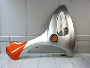 TAOTAO VIP 50CC フロント右プラスチック (オレンジとシルバーのトリム) 新品 TAOTAO VIP 50CC FRONT RIGHT PLASTIC (ORANGE WITH SILVER TRIM) NEW 【並行輸入品】