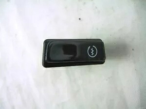 GY6 150cc または QMB139 50cc モーターを搭載したスクーター用のスターター ボタン/スイッチ # 2 STARTER BUTTON / SWITCH # 2 FOR SCOOTER WITH GY6 150cc OR QMB139 50cc MOTORS 【並行輸入品】