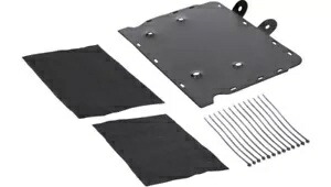 サドルトランプアンプ取り付けプレート ブラック ハーレーダビッドソン ストリートグライド Saddle Tramp Amplifier Mounting Plate Black Harley Davidson Street Glide 【並行輸入品】