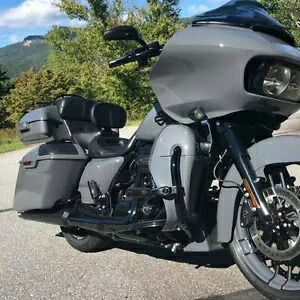 ガンシップ グレー 下部ベント フェアリング キット グローブ 14+ ハーレー ストリート ロード グライド用 Gunship Gray Lower Vented Fairings Kit Glove For 14+ Harley Street Road Glid 【並行輸入品】