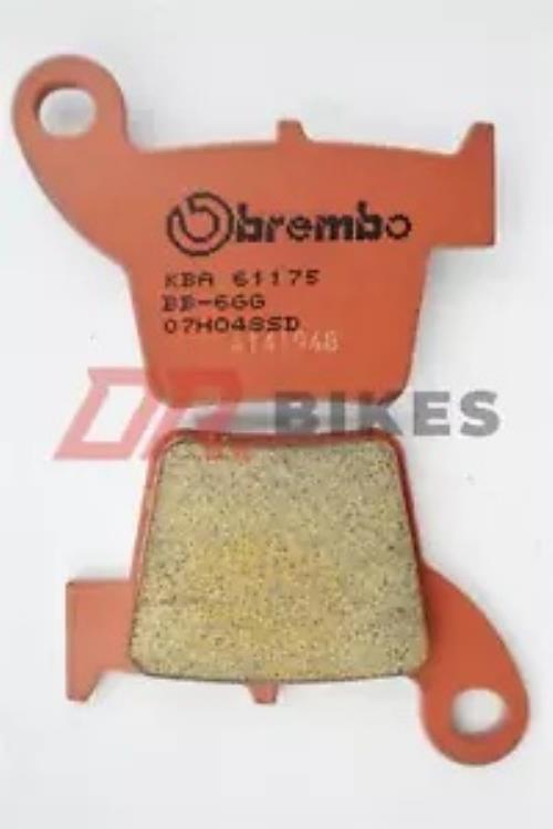ホンダ CRF450 R (260mm フロント) 2015 - 2017 Brembo シンタード リア ブレーキ パッド- Honda CRF450 R (260mm Front) 2015 - 2017 Brembo Sintered Rear Brake Pads- 【並行輸入品】