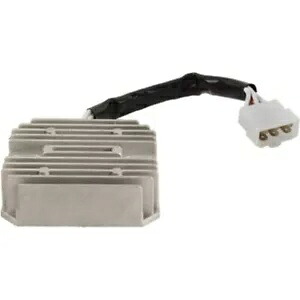 Wild Boar 電圧レギュレーター整流器 Ski-Doo GSX 500SS 08-09用 Wild Boar Voltage Regulator Rectifier for Ski-Doo GSX 500SS 08-09 【並行輸入品】