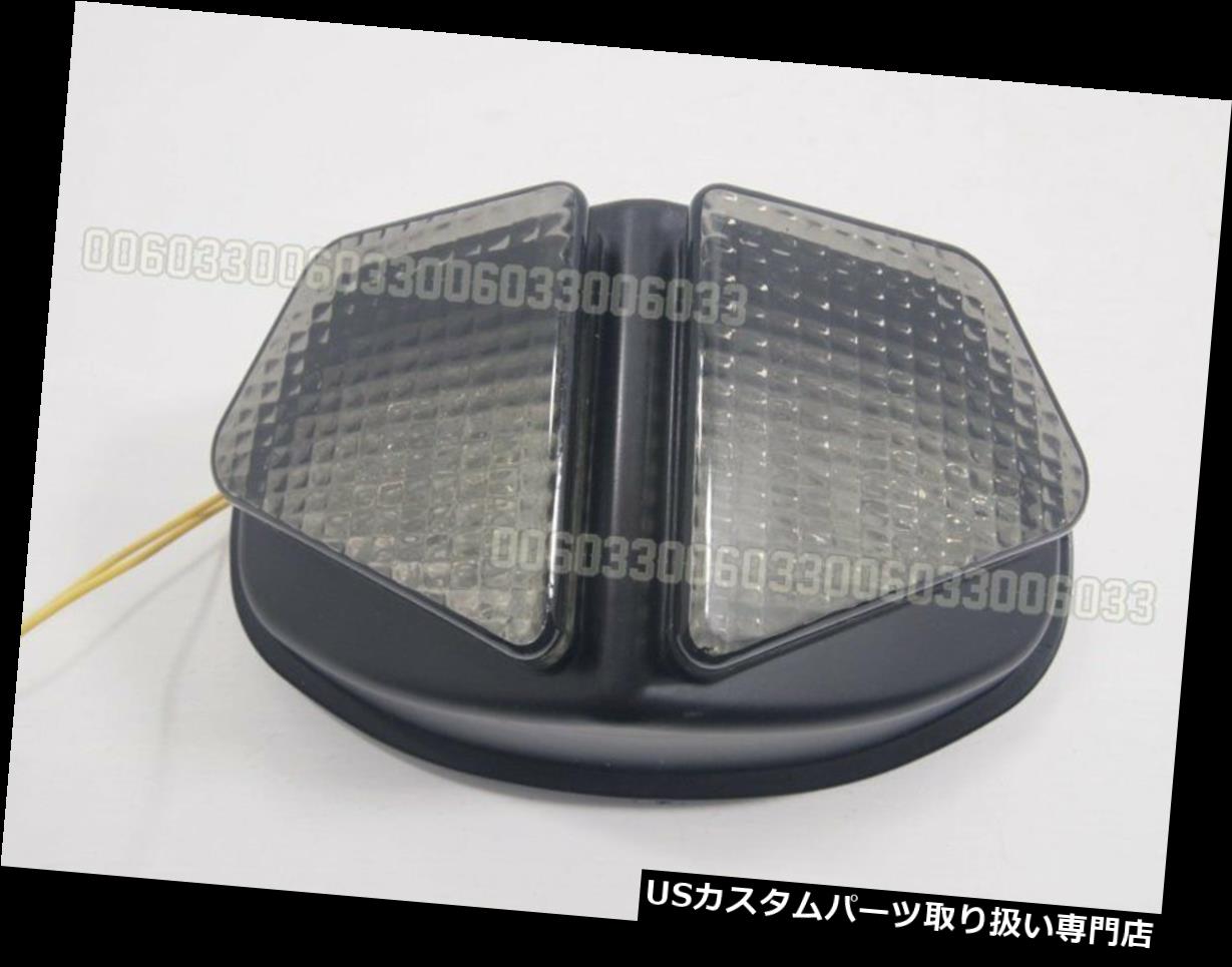 USテールライト 勝利のDaytona 600 650 04-05＃33のためのLEDの統合された尾後部方向指示器 LED Integrated Tail Rear Light Turn Signal for Triumph Daytona 600 650 04-05 #33 【並行輸入品】