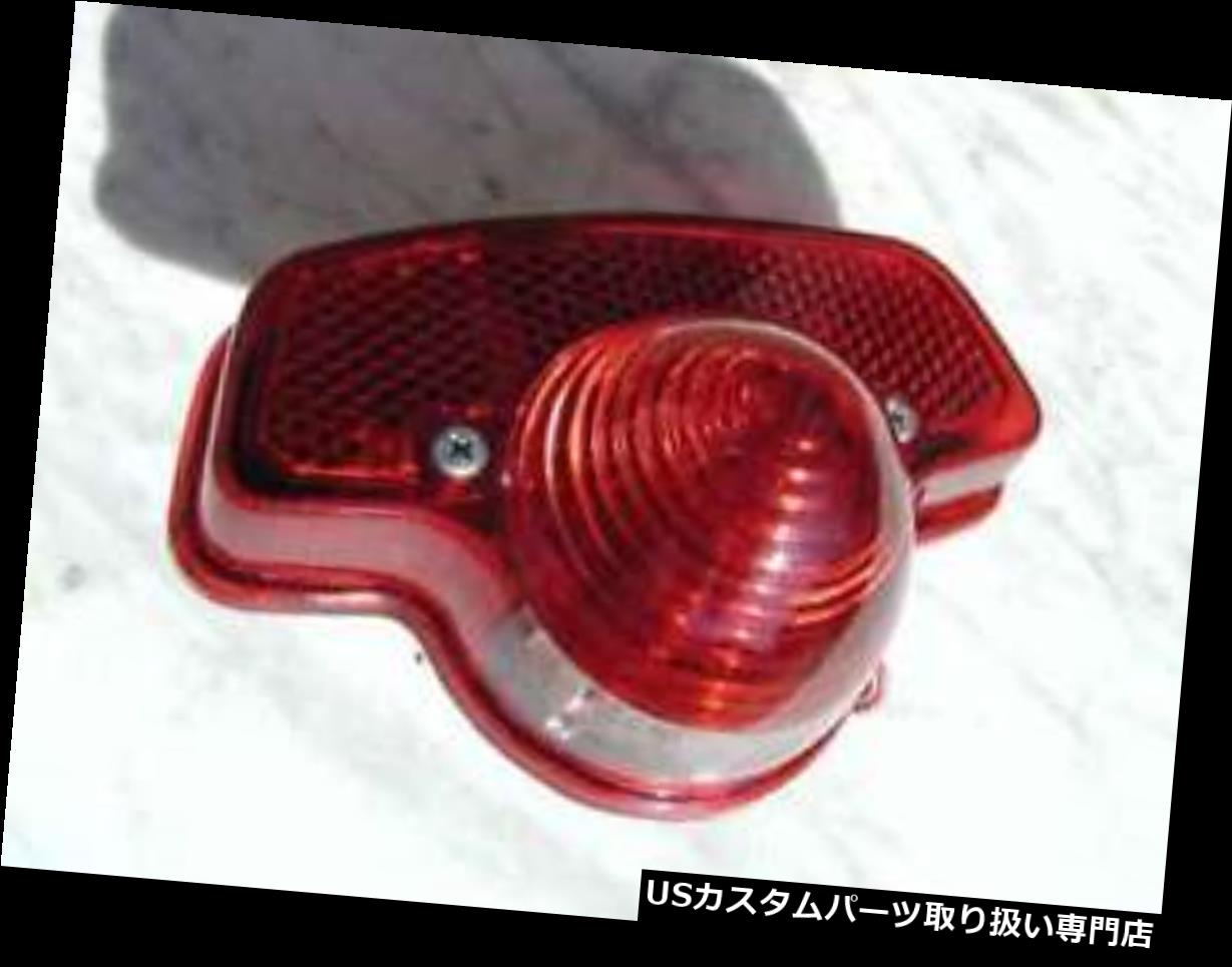 USテールライト ルーカス679リアライトストップnテールブレーキ+リアライトBSA B25 A65 B40 TRIUMPH T25 Lucas 679 REAR LIGHT stop n tail brake + rearlight BSA B25 A65 B40 TRIUMPH T25 【並行輸入品】