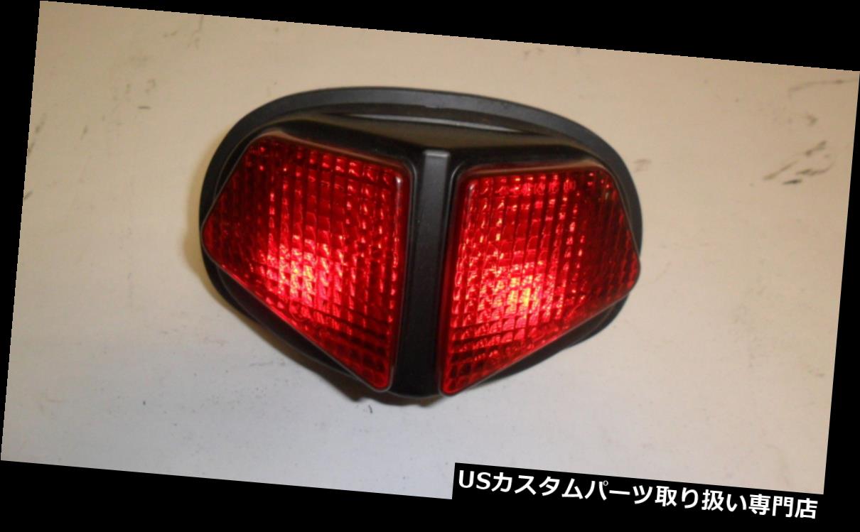 USテールライト TRIUMPH 04 DAYTONA 600 OEMリヤテールブレーキライトランプレンズ2004 TRIUMPH 04 DAYTONA 600 OEM REAR TAIL BRAKE LIGHT LAMP LENSE 2004 【並行輸入品】