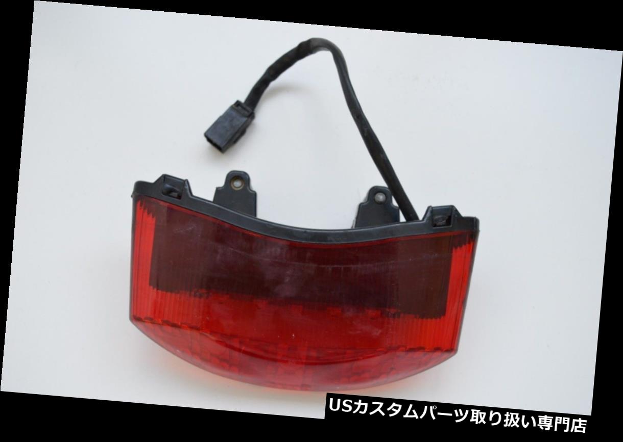 USテールライト 2011 TRIUMPH 675 STREET TRIPLEリアライトブレーキライト50R-001131 2011 TRIUMPH 675 STREET TRIPLE REAR LIGHT BRAKE LIGHT 50R-001131 【並行輸入品】