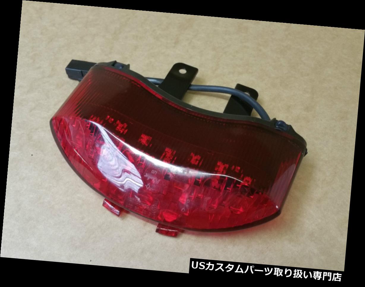 USテールライト Triumph Daytona 675 SE 2012リアブレーキテールライトアセンブリ Triumph Daytona 675 SE 2012 Rear brake tail light assembly 【並行輸入品】