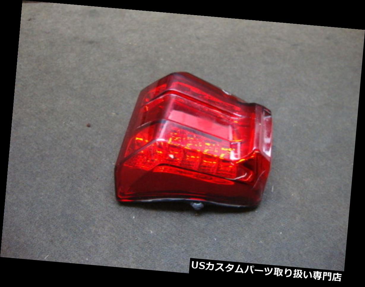 USテールライト 12 2012年TRIUMPH TIGER 800 XC（ABS）テールライト、ブレーキライト＃Y15 12 2012 TRIUMPH TIGER 800 XC (ABS) TAILLIGHT, BRAKE LIGHT #Y15 【並行輸入品】｜カスタムパーツ WORLD倉庫