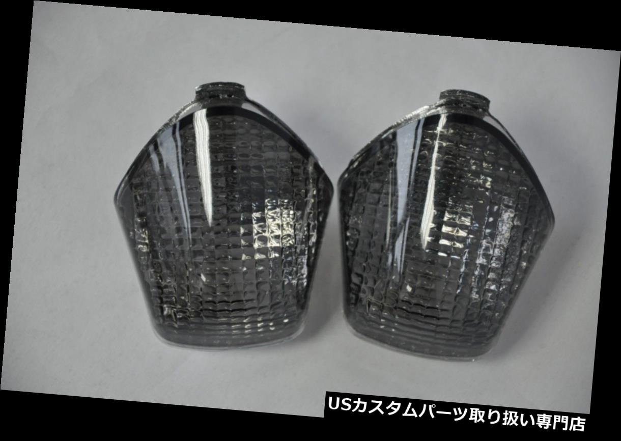USテールライト ホンダ用スモークフロントターンシグナルレンズ1991-1994 CBR600,1991-99 4CBR1000 F2 / F3 Smoke Front Turn Signals Lens for Honda 1991-1994 CBR600,1991-994CBR1000 F2/F3 【並行輸入品】