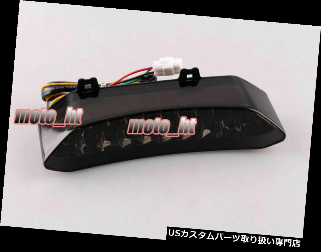 USテールライト LEDテールライトリアブレーキターンシグナルライトYamaha YZF R1 2002 2003用に新規 LED Taillight Rear Brake Turn Signals Lights New For Yamaha YZF R1 2002 2003 ha 【並行輸入品】