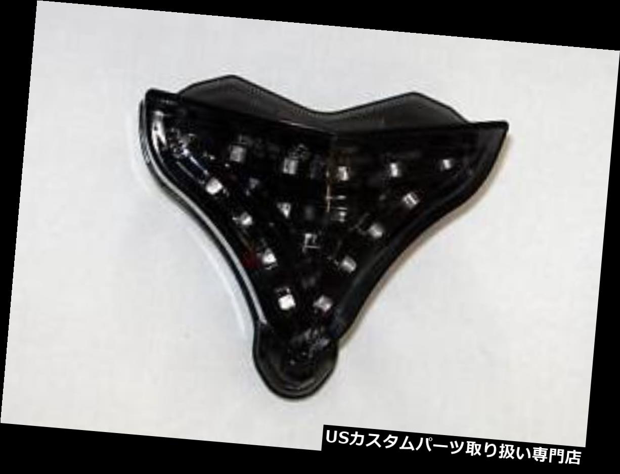 USテールライト LEDR?cklichtHeckleuchte schwarzヤマハYZF R1 RN22スモークテールライトランプ LED R?cklicht Heckleuchte schwarz Yamaha YZF R1 RN22 smoked tail light lamp 【並行輸入品】