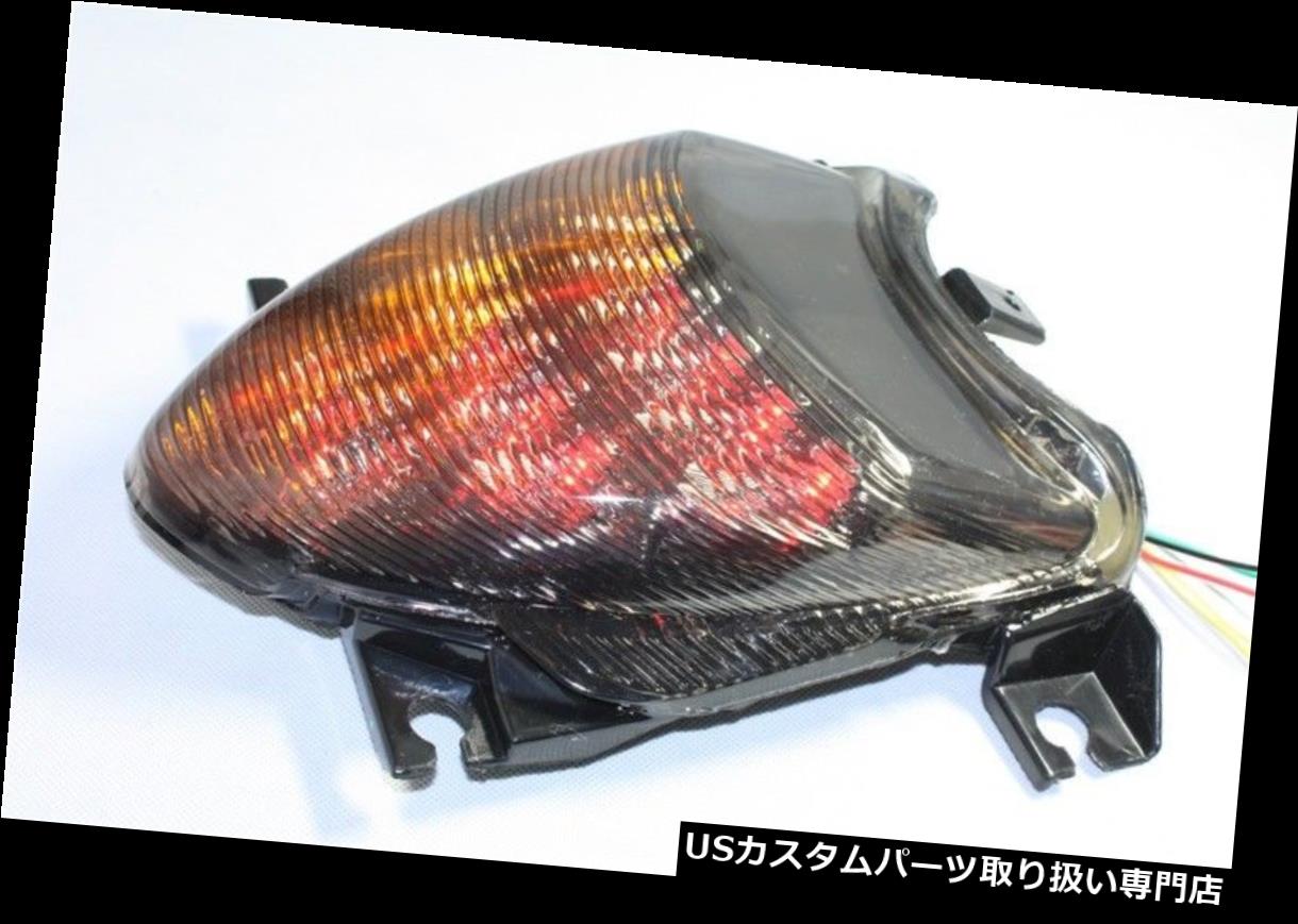 USテールライト スズキVZR1800Z / M109R用テールライトブレーキ内蔵ターンシグナル 2 / VZR1800N Led Tail Light Brake Integrated Turn Signal For Suzuki VZR1800Z/M109R2/VZR1800N 【並行輸入品】｜カスタムパーツ WORLD倉庫